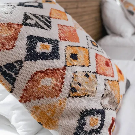 אכסניה Surfhouse *