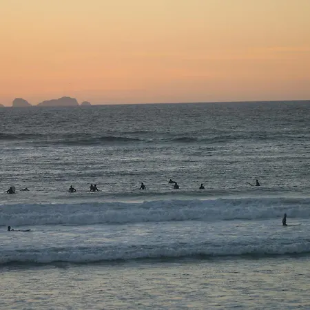 Hostel Ferrel Surfhouse *